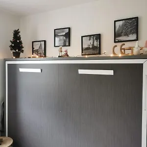 apt-studio-au-pied-des-pistes-et-des-cures.hotels-rhonealpes.com/